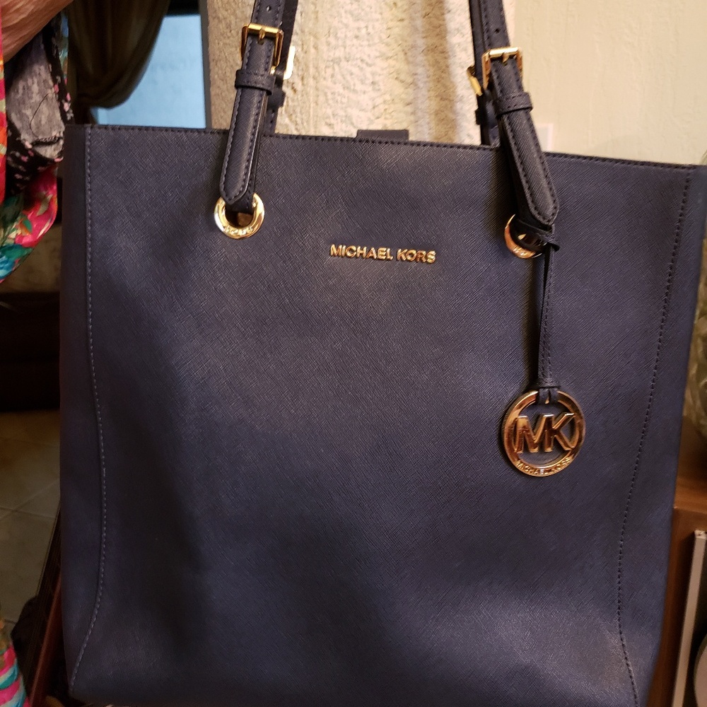 Michael Kors Tote in Pristine condition